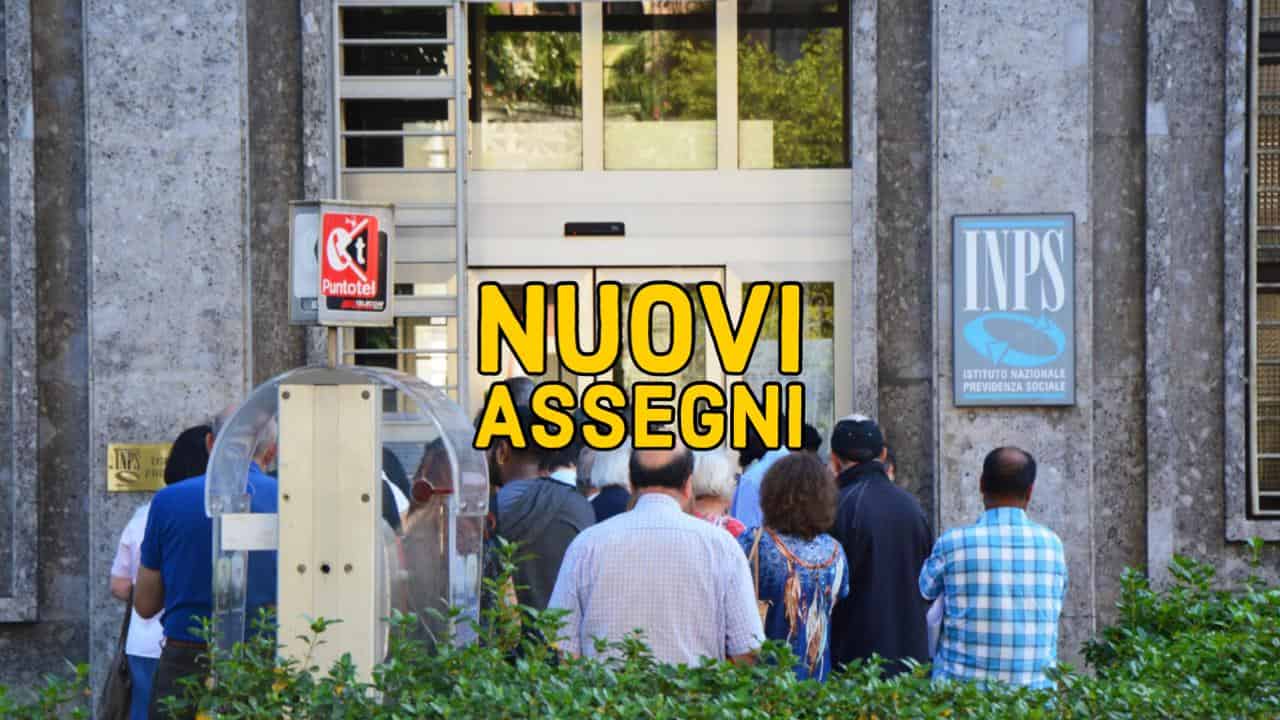 Pensionati in fila all’INPS