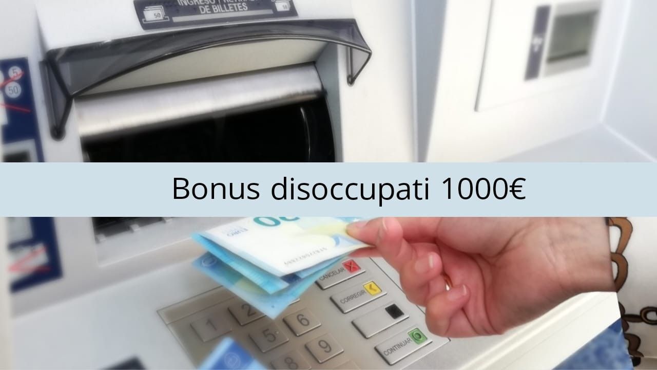 Prelevare soldi dal bancomat