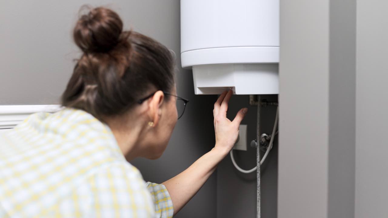 Water heater always on or only when needed?  What consumes more