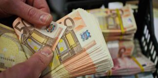 contare banconote