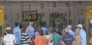 fila per la pensione