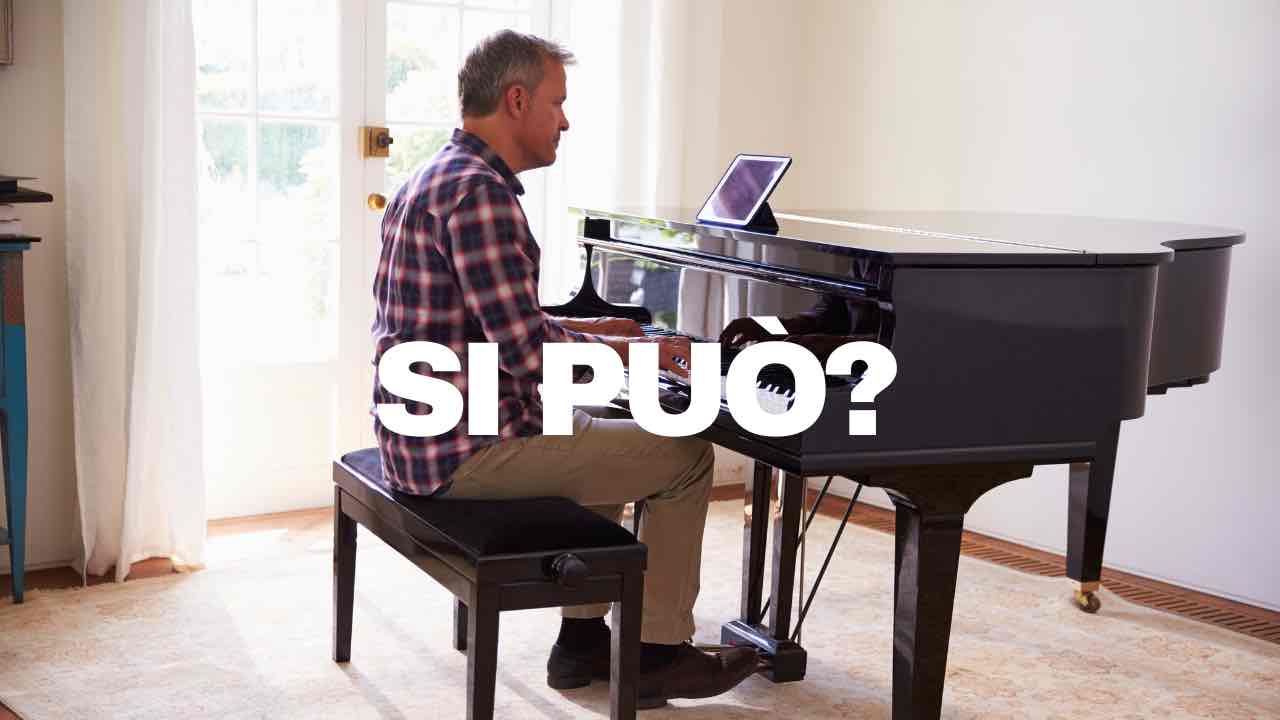 suonare pianoforte in casa