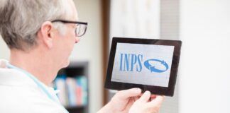 logo INPS su tablet