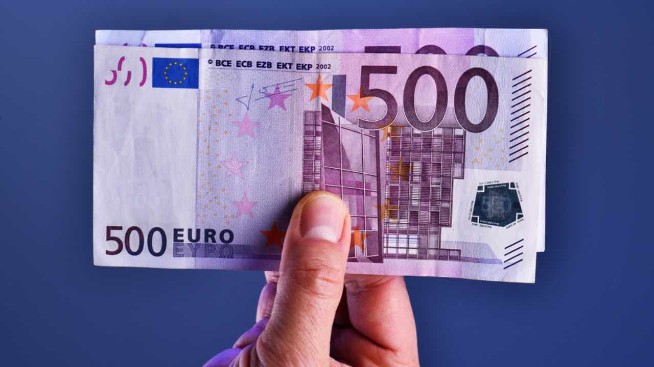 Meno 500 euro
