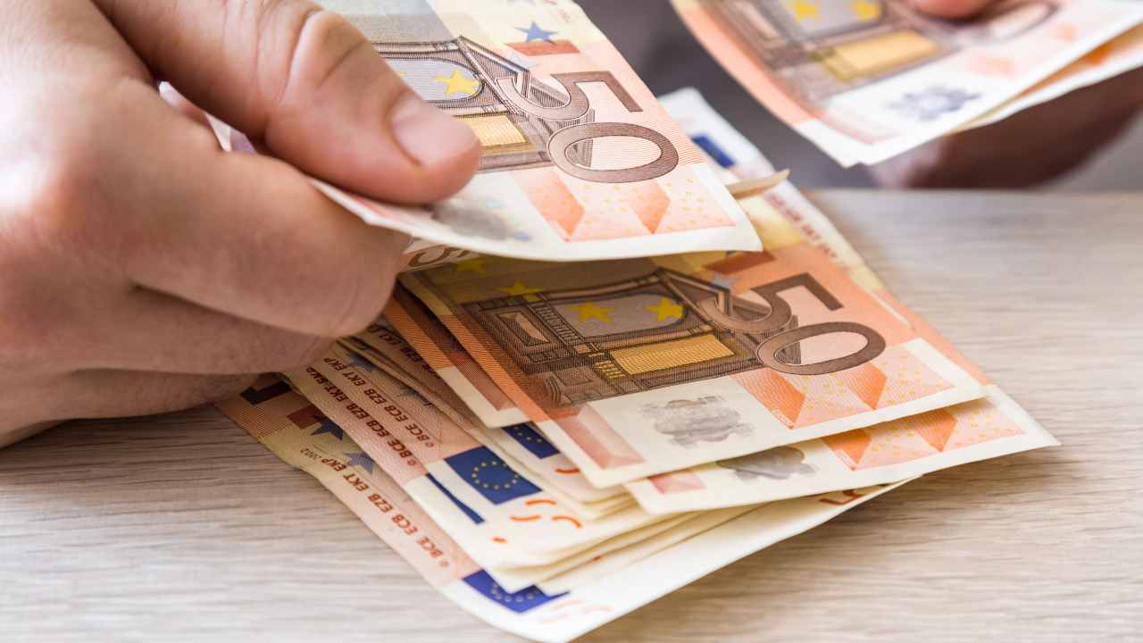 Conteggio banconote da 50 euro