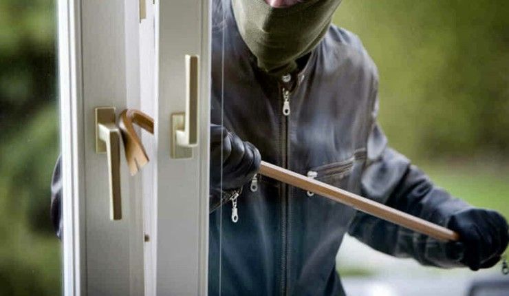 Come difendersi dai furti in casa