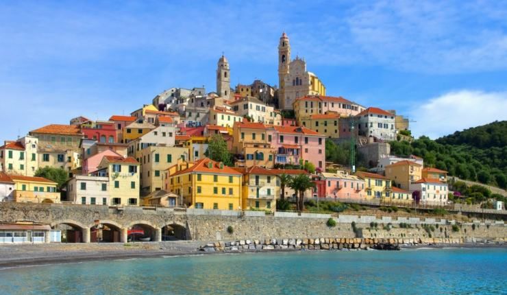 Il borgo di Cervo in Liguria