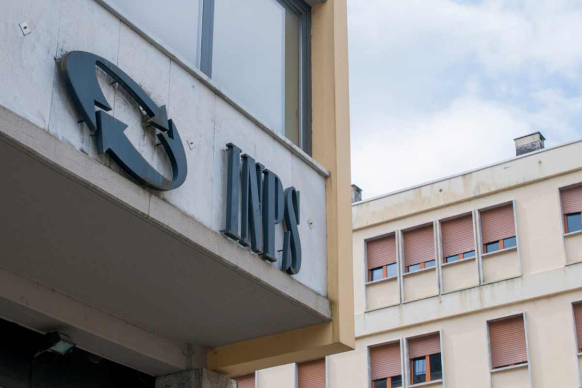 Brutta sorpresa dall’INPS: sta richiedendo soldi indietro a questi pensionati