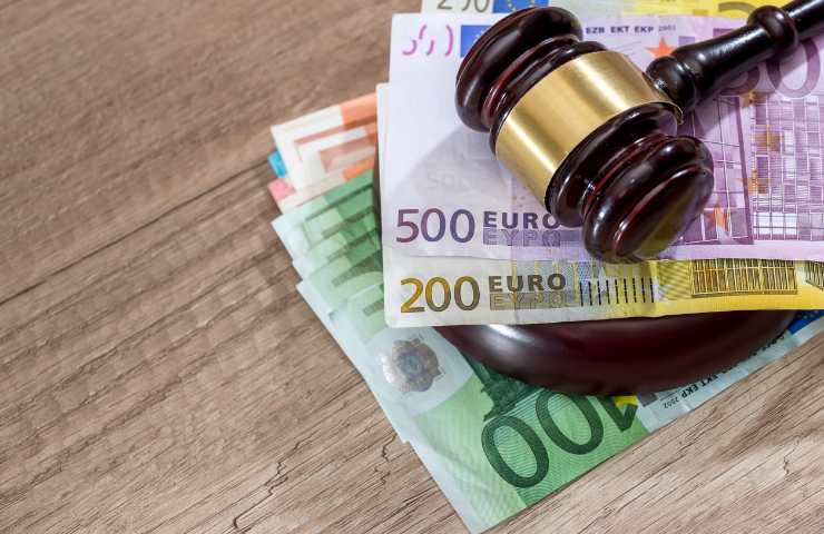 Se non paghi entro il 31 marzo ti arriva una multa di 250 euro a casa