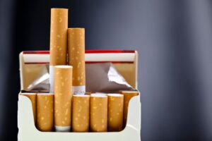 Nuovo aumento per i fumatori: queste sigarette costeranno di più
