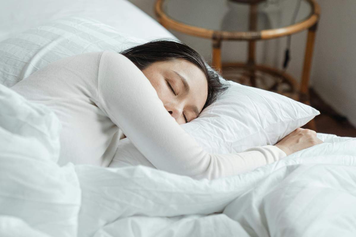 Sonno e benessere: quante ore bisogna dormire per stare bene?